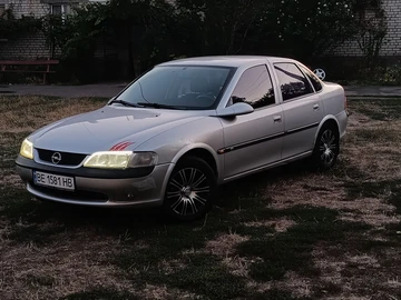 Авто Opel Vectra 1996 № 7983411
