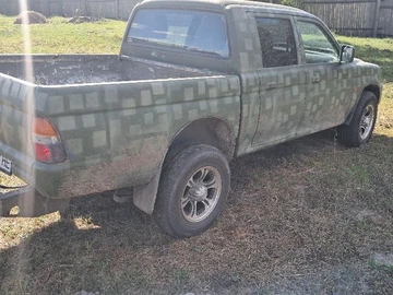 Авто Mitsubishi L 200 2001 № 7983428