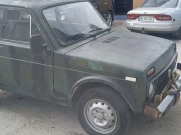 Авто ВАЗ 2121 1988 № 7983458