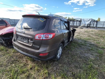 Авто Hyundai Santa Fe 2011 № 7983480