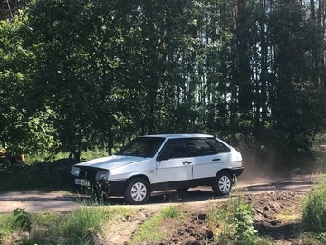 Авто ВАЗ 2109 1988 № 7983497