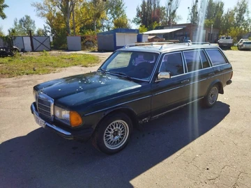 Авто Mercedes 300 1979 № 7983588