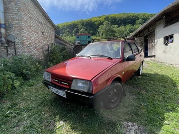 Авто ВАЗ 21093 1994 № 7983612