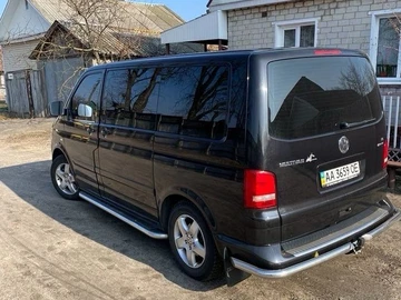 Авто Volkswagen Multivan 2008 № 7983616