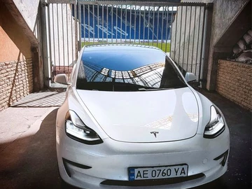 Авто Tesla Model 3 2020 № 7983632