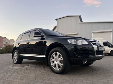 Авто Volkswagen Touareg 2008 № 7983783