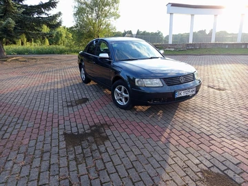 Авто Volkswagen Passat Sedan 1997 № 7983843