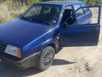 Авто ВАЗ 2109 1993 № 7983920