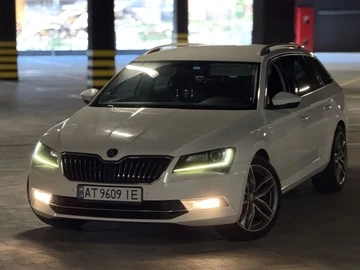 Авто Skoda Superb 2018 № 7984003