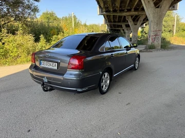 Авто Toyota Avensis 2005 № 7984004