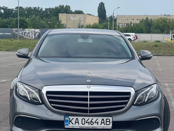 Авто Mercedes 220 2017 № 7984025
