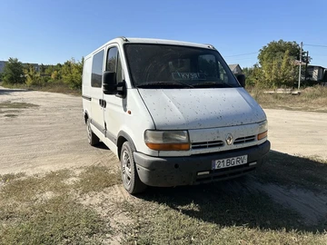 Авто Renault Master 2000 № 7984037