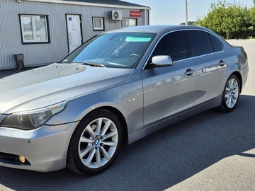 Авто BMW 5 Серия 2004 № 7984148