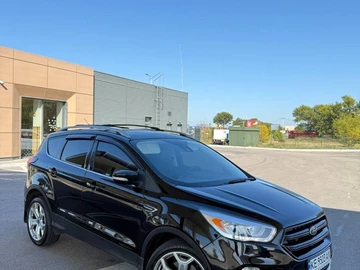 Авто Ford Escape 2019 № 7984160