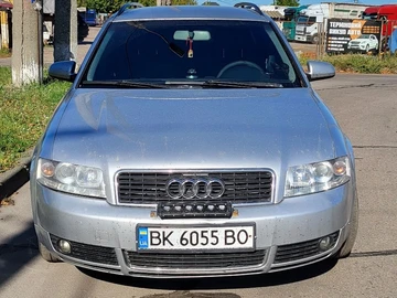 Авто Audi A4 2004 № 7984347