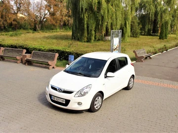 Авто Hyundai I20 2010 № 7984373