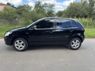 Авто Volkswagen Polo 2008 № 7984441