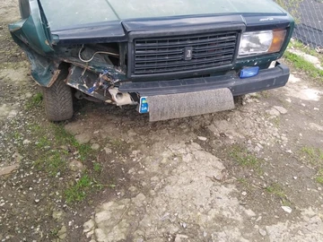 Авто ВАЗ 2107 1999 № 7984524