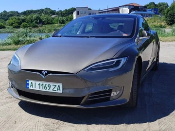 Авто Tesla Model S 2016 № 7984556
