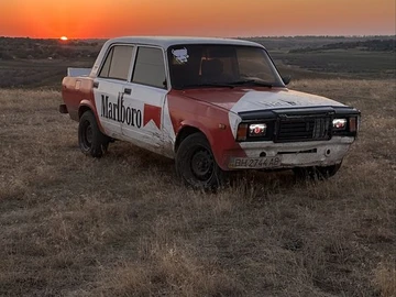 Авто ВАЗ 2107 1997 № 7984756