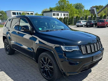 Авто Jeep Grand Cherokee 2017 № 7984832