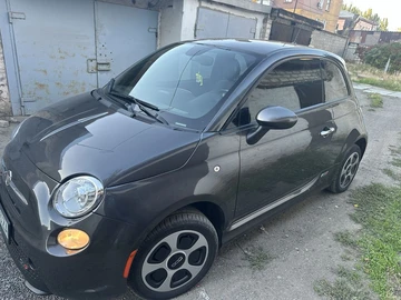 Авто Fiat 500 2017 № 7984874