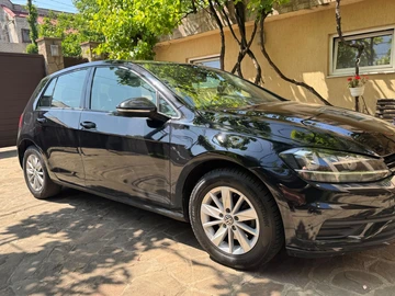 Авто Volkswagen Golf 2020 № 7984990