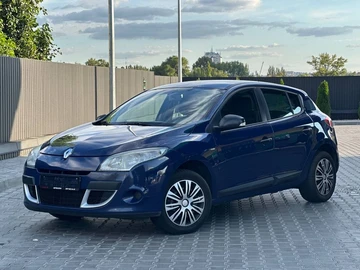 Авто Renault Megane 2010 № 7985028