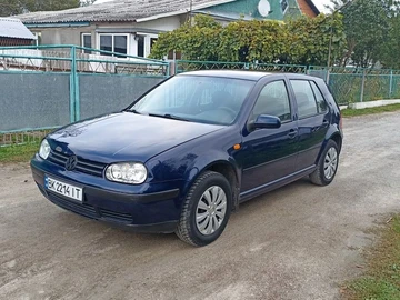 Авто Volkswagen Golf 1999 № 7985047