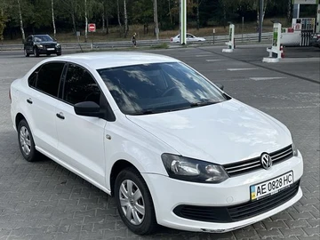 Авто Volkswagen Polo 2012 № 7985070
