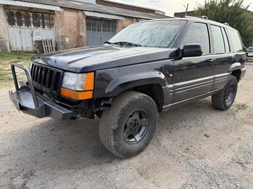Авто Jeep Grand Cherokee 2001 № 7985072