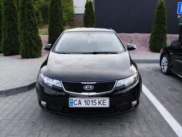 Авто KIA Cerato Forte  2009 № 7985182