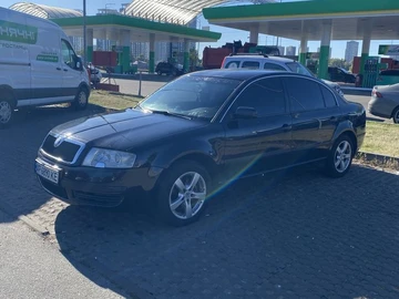 Авто Skoda Superb 2006 № 7985440