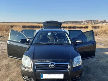 Авто Toyota Avensis 2005 № 7985526