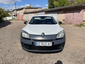 Авто Renault Megane 2013 № 7985718
