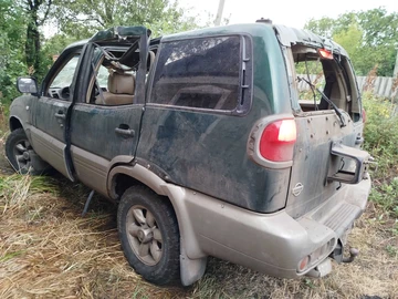 Авто Nissan Terrano 2001 № 7985734