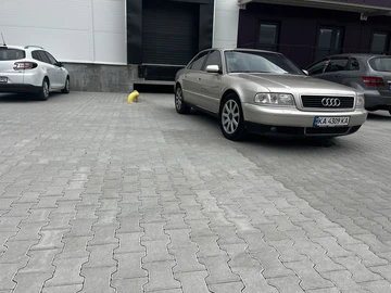 Авто Audi A8 2000 № 7985838