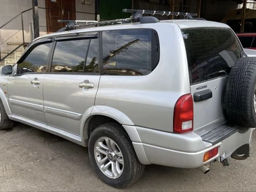 Авто Suzuki Xl7 2005 № 7986107