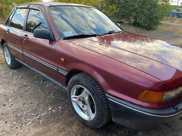Авто Mitsubishi Galant 1989 № 7986108