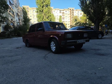 Авто ВАЗ 2105 1982 № 7986116