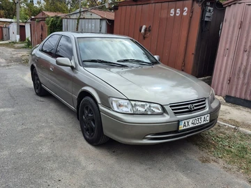 Авто Toyota Camry 2001 № 7986149