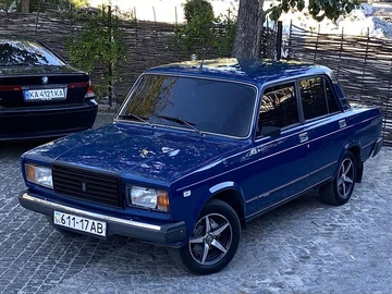 Авто ВАЗ 2107 2004 № 7986156