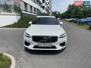 Авто Volvo Xc60 2018 № 7986221