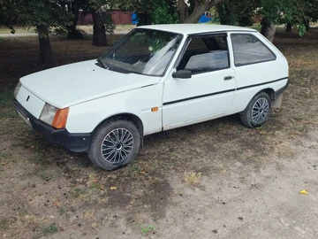 Авто ЗАЗ 1102 1994 № 7986512