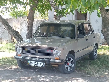 Авто ВАЗ 2101 1981 № 7986517