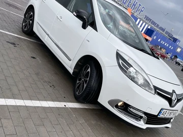 Авто Renault Grand Scenic 2015 № 7986720