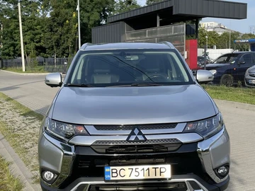 Авто Mitsubishi Outlander 2018 № 7986772