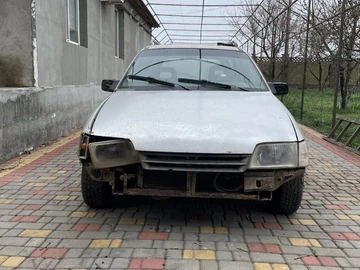 Авто Opel Admiral 1988 № 7986901