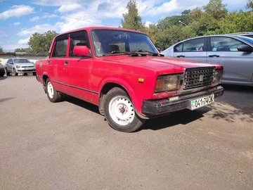Авто ВАЗ 2107 1995 № 7986956