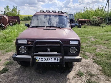 Авто ВАЗ 2121 1992 № 7987108